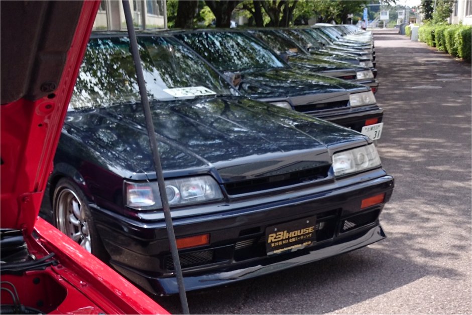 HPIレーシング　オプシ多数　R31ハウス製スカイラインワゴン付き HPIレーシング オプシ多数 R31ハウス製スカイラインワゴン付き